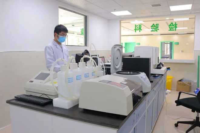 大冶市民家門口的健康守護(hù)站 又一社區(qū)衛(wèi)生服務(wù)中心啟用，檢驗(yàn)檢測(cè)服務(wù)再升級(jí)